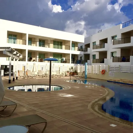 Kapparis Chromata Lagoon Apartment
